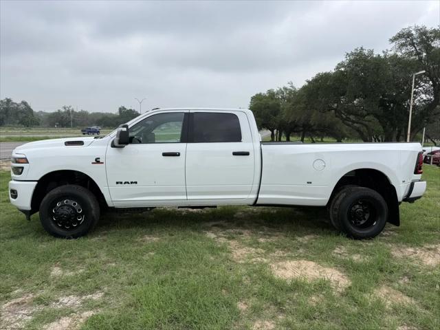 2026 Ram 3500 Lone Star Crew Cab 4x4 8' Box