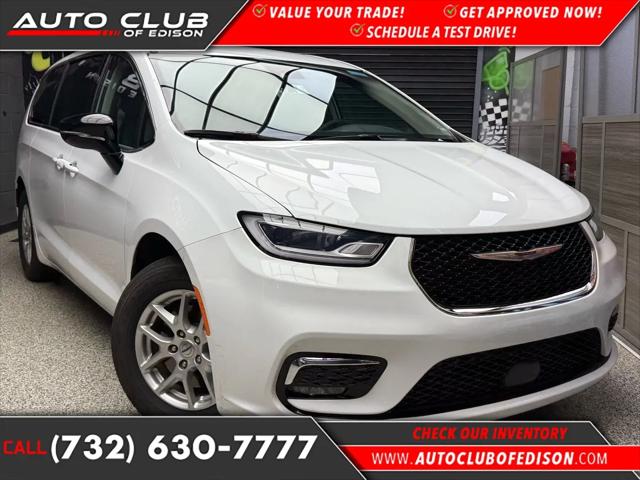 2024 Chrysler Pacifica Touring L for sale in Edison, NJ