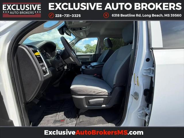 2022 Ram 1500 Classic SLT Crew Cab 4x4 5'7" Box