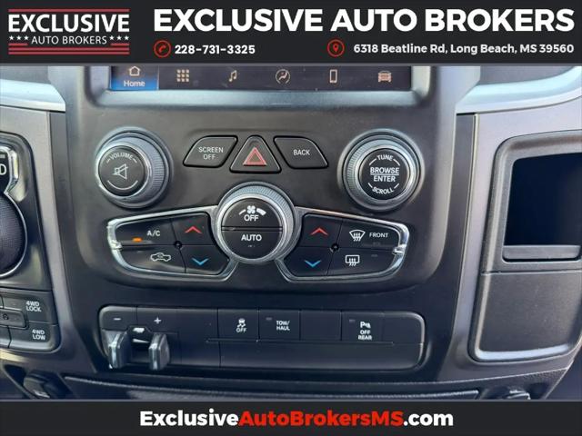 2022 Ram 1500 Classic SLT Crew Cab 4x4 5'7" Box