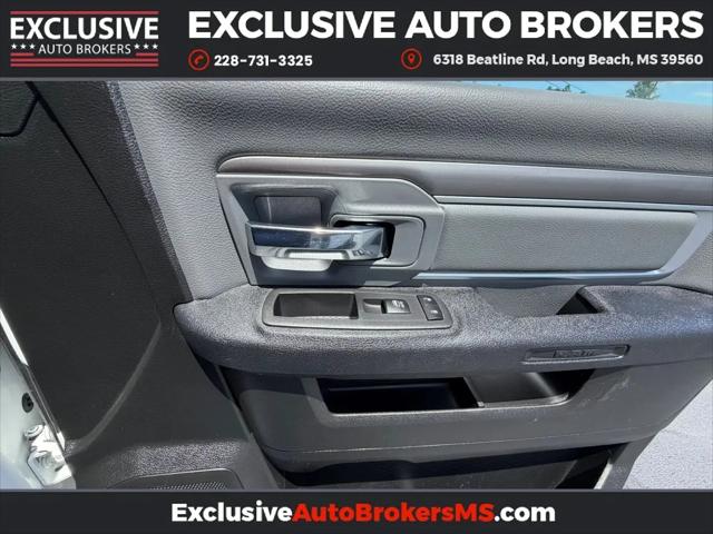 2022 Ram 1500 Classic SLT Crew Cab 4x4 5'7" Box
