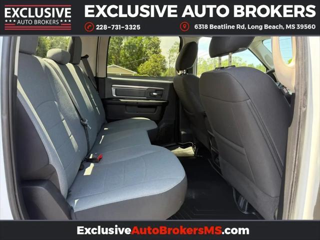 2022 Ram 1500 Classic SLT Crew Cab 4x4 5'7" Box