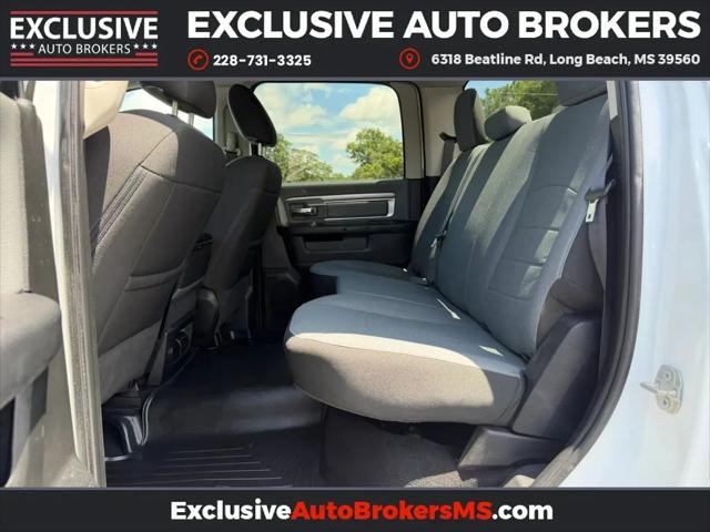 2022 Ram 1500 Classic SLT Crew Cab 4x4 5'7" Box