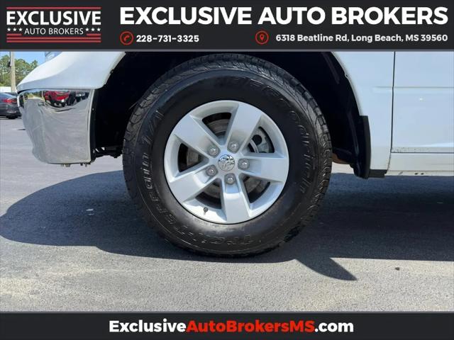 2022 Ram 1500 Classic SLT Crew Cab 4x4 5'7" Box