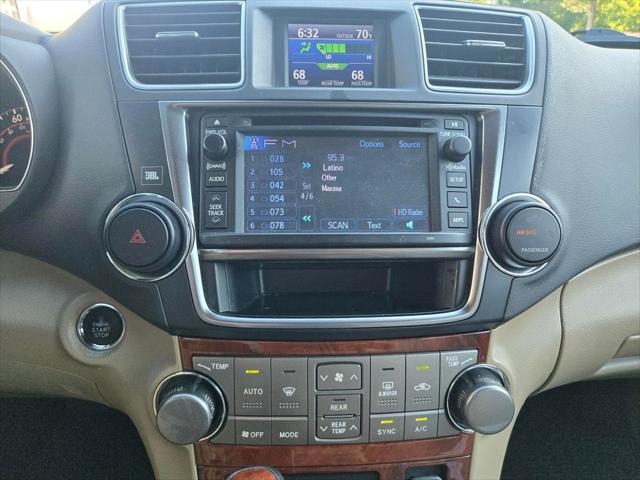 2013 Toyota Highlander Limited V6