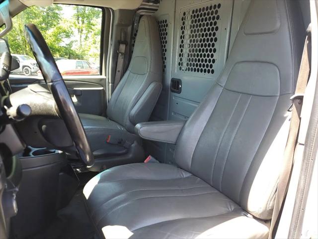 2020 Chevrolet Express Cargo Van RWD 2500 Regular Wheelbase WT