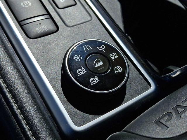 2024 Nissan Pathfinder SV 4WD