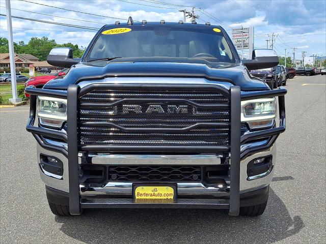 2022 Ram 3500 Laramie Crew Cab 4x4 8' Box