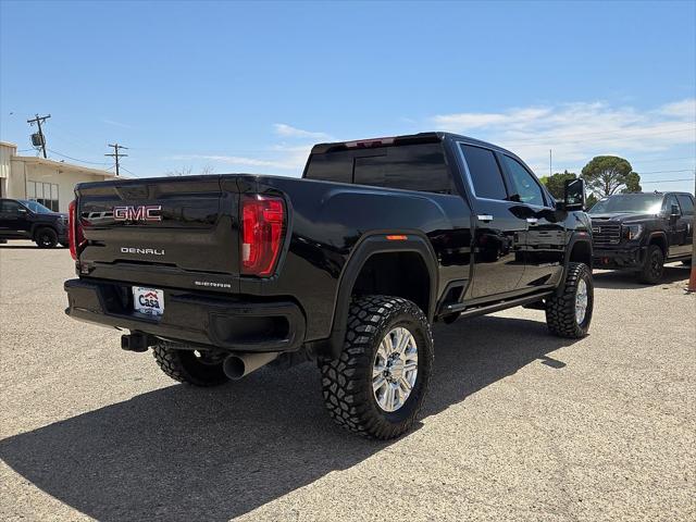 2023 GMC Sierra 2500HD 4WD Crew Cab Standard Bed Denali