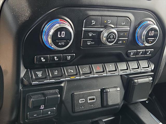 2023 GMC Sierra 2500HD 4WD Crew Cab Standard Bed Denali