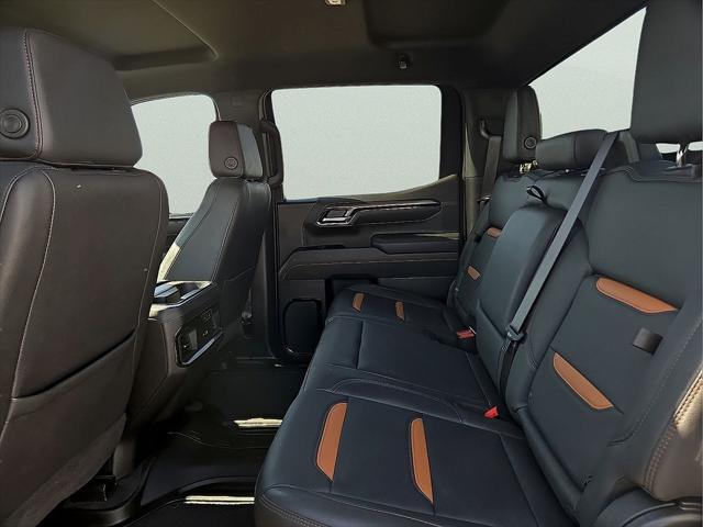 2025 GMC Sierra 1500 4WD Crew Cab Short Box AT4
