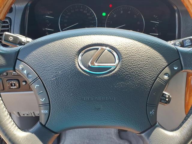 2004 Lexus LX 470 470