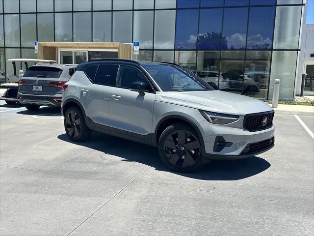 2026 Volvo XC40 Black Edition Ultra, B5 AWD Gas mild hybrid