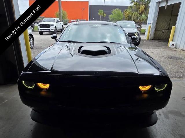 2018 Dodge Challenger 392 Hemi Scat Pack Shaker