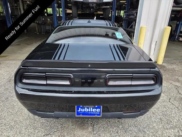 2018 Dodge Challenger 392 Hemi Scat Pack Shaker