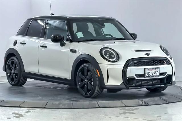 2024 MINI Hardtop Cooper S