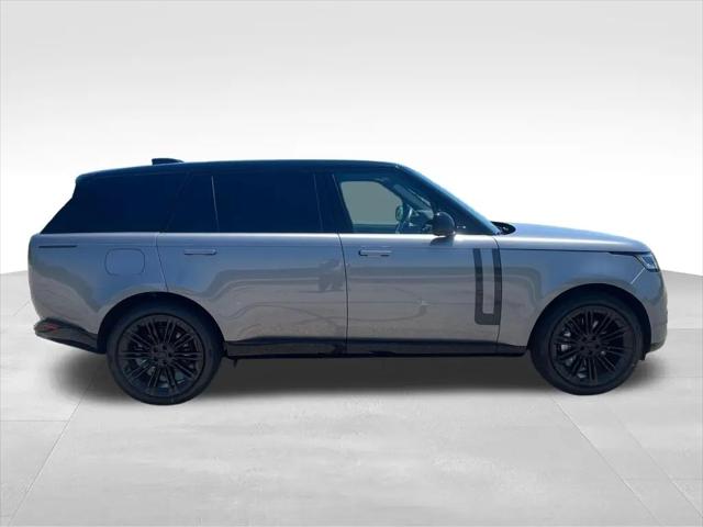 2026 Land Rover Range Rover P530 SE 7 Seat