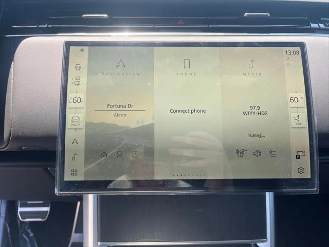 2026 Land Rover Range Rover P530 SE 7 Seat