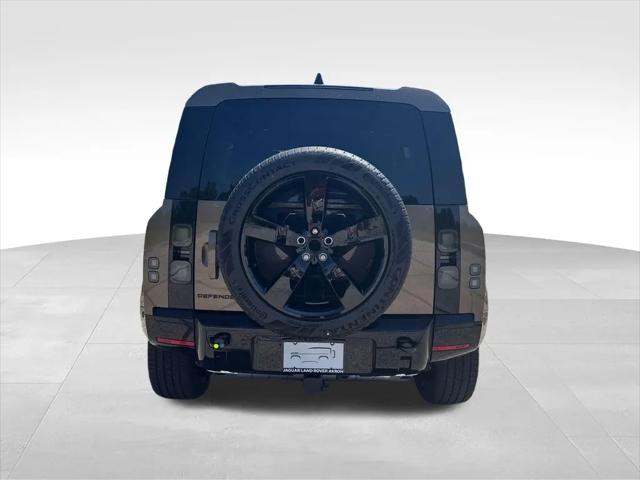 2026 Land Rover Defender P400 X-Dynamic SE