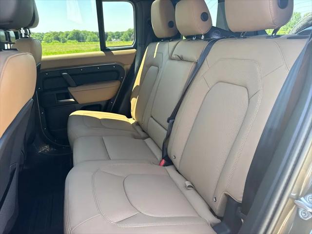 2026 Land Rover Defender P400 X-Dynamic SE