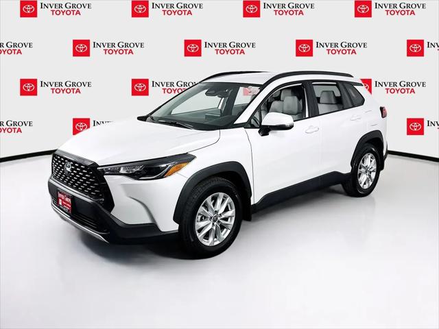 2024 Toyota Corolla Cross LE for sale in Inver Grove, MN