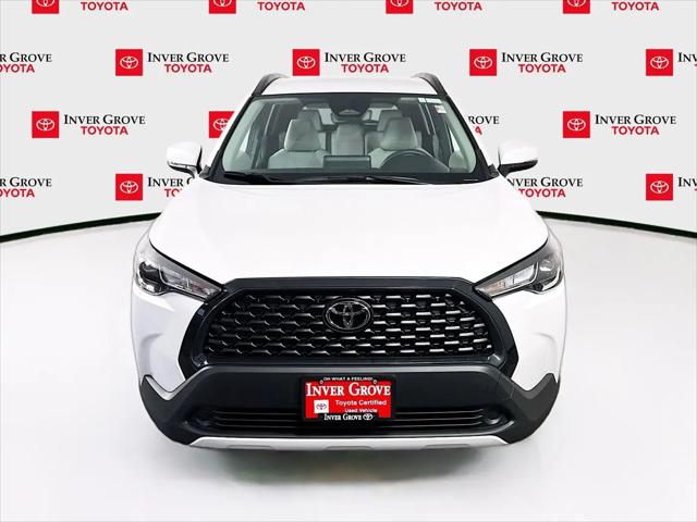 2024 Toyota Corolla Cross LE