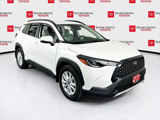 2024 Toyota Corolla Cross LE