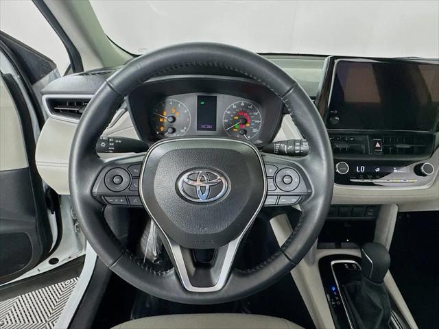 2024 Toyota Corolla Cross LE
