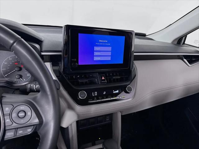 2024 Toyota Corolla Cross LE