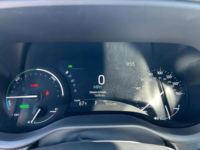 2025 Toyota Sienna LE