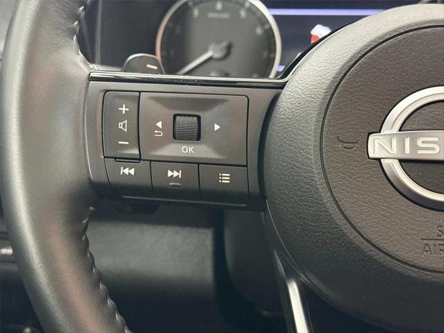 2025 Nissan Pathfinder SL FWD