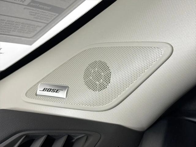 2025 Nissan Pathfinder SL FWD