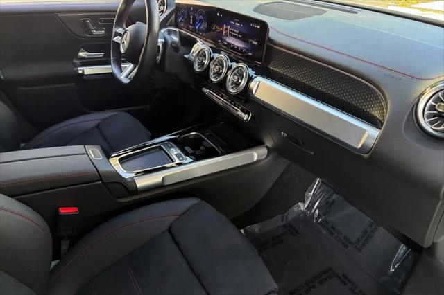 2024 Mercedes-Benz EQB 300 4MATIC