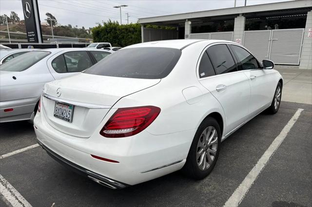2019 Mercedes-Benz E-CLASS E 300 E 300