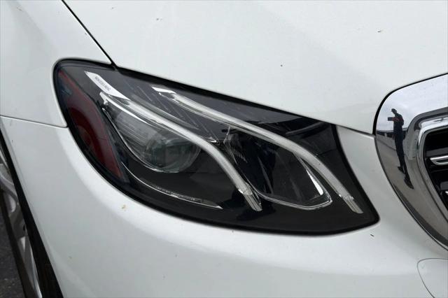 2019 Mercedes-Benz E-CLASS E 300 E 300