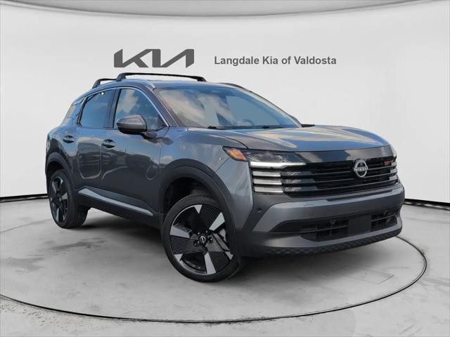 2025 Nissan Kicks SR FWD