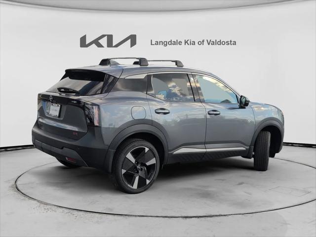 2025 Nissan Kicks SR FWD