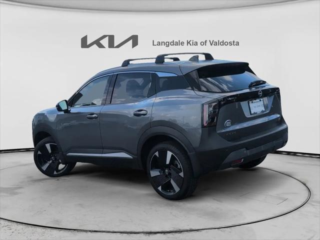 2025 Nissan Kicks SR FWD