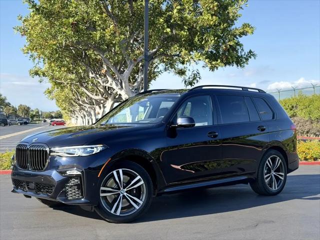 2022 BMW X7 M50i