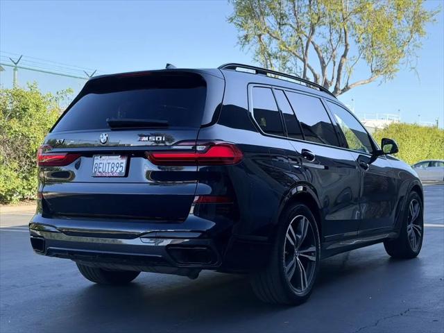 2022 BMW X7 M50i