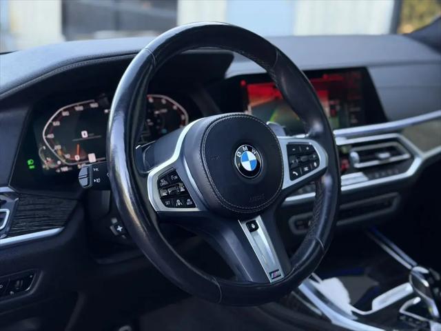 2022 BMW X7 M50i