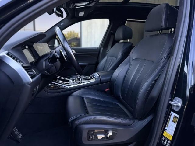 2022 BMW X7 M50i