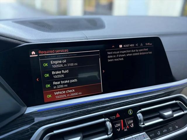 2022 BMW X7 M50i