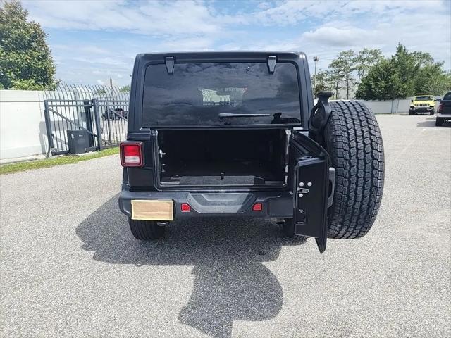2023 Jeep Wrangler 4-Door Sahara