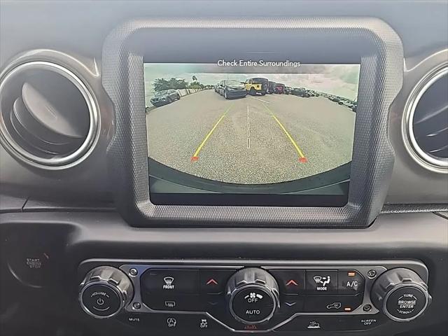 2023 Jeep Wrangler 4-Door Sahara