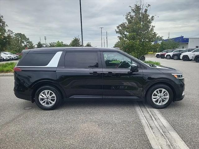 2022 Kia Carnival MPV LX