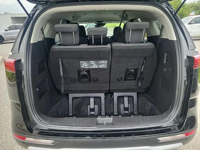 2022 Kia Carnival MPV LX