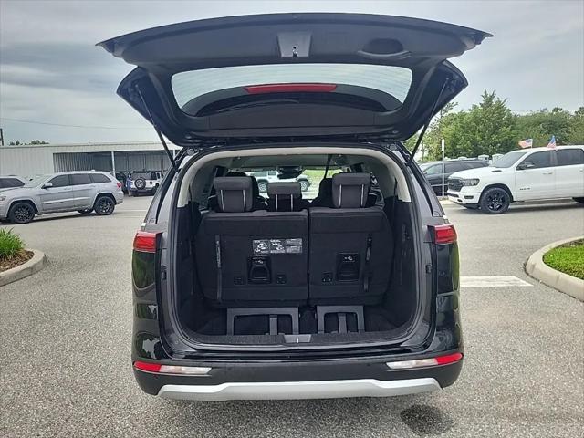 2022 Kia Carnival MPV LX