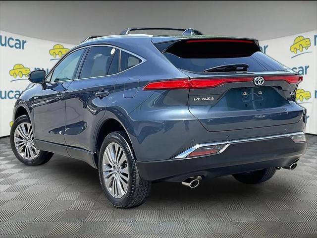 2023 Toyota Venza XLE