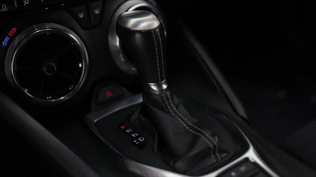 2021 Chevrolet Camaro RWD Coupe 1LT